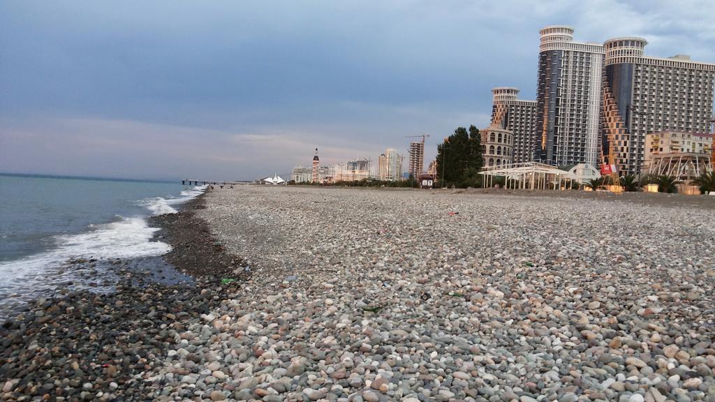 Aparthotel Grand Royal Batumi Zewnętrze zdjęcie